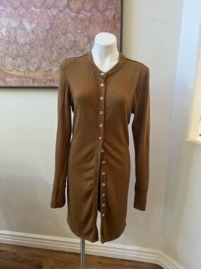 We Button-Front Ribbed Long Cardigan in Brown